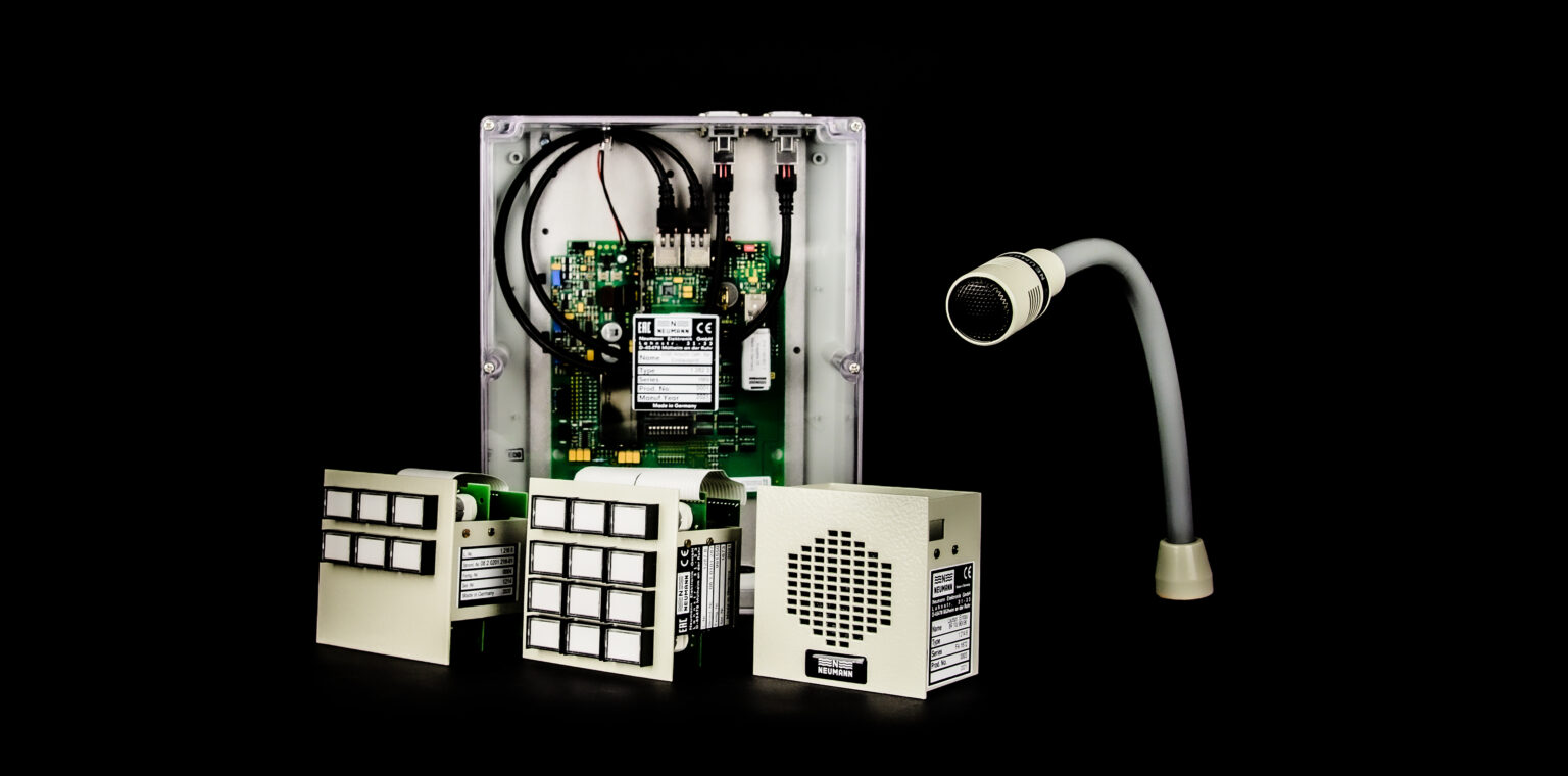 DS-6 IP Panel-mounted Call Station